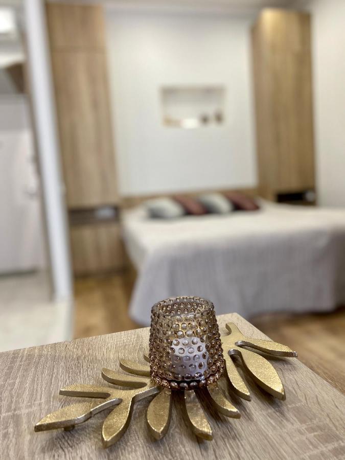 Homelike Apartment Λβιβ Εξωτερικό φωτογραφία